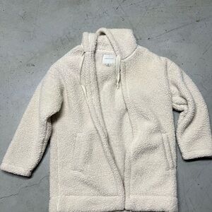 American Eagle Outfitters Cream Sherpa Hoodie